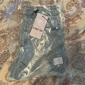 Brand new in bag C’EST TOI distressed denim shorts